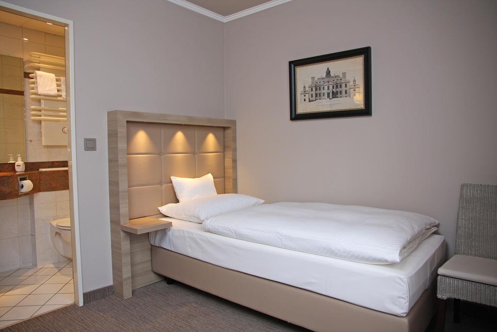 Hotel Seipel Leimen  Bagian luar foto