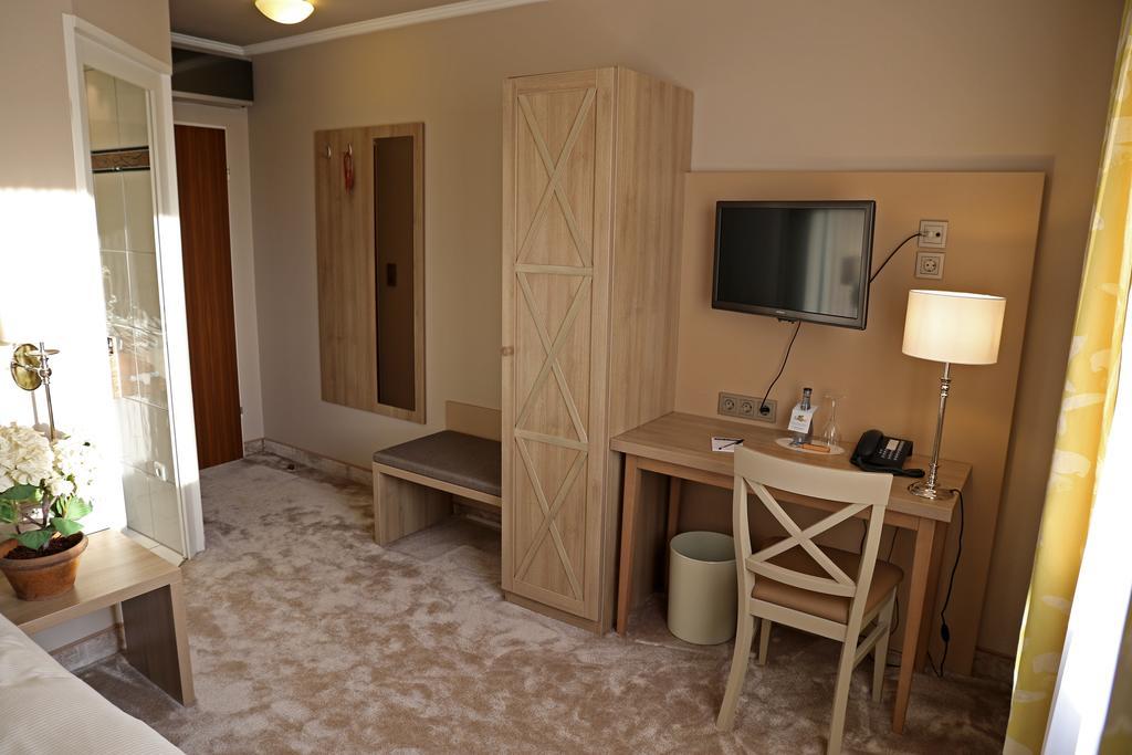Hotel Seipel Leimen  Bagian luar foto